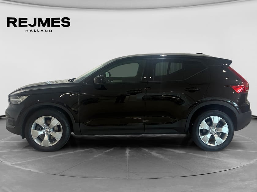 Bild 3 av Volvo XC40 D3 AWD Momentum Advanced Edition