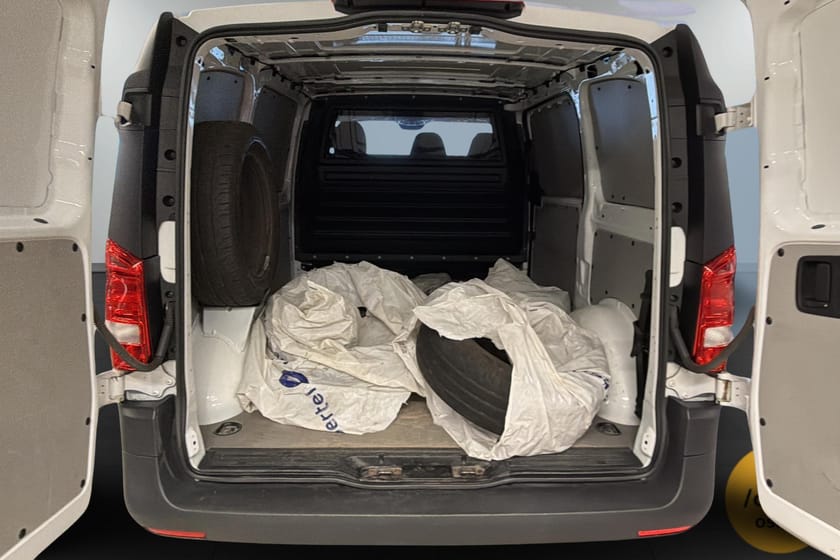 Bilde 5 av Mercedes-Benz Vito 114 CDI 4x4 3.0t V114 A1  4MATIC TILSTANDSRAPPORT/CRUISE/DAB