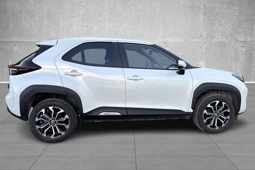Bilde 2 av Toyota Yaris Cross Hybrid AWD-i 1.5 AWD Active Tech