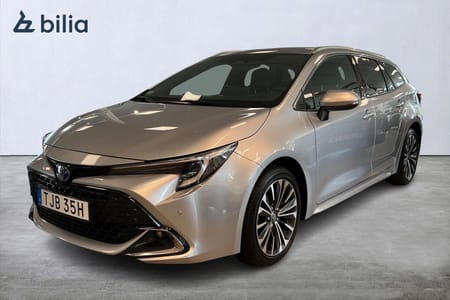 Toyota Corolla Touring Sports Hybrid 1,8 Style Carplay Värmare Moms