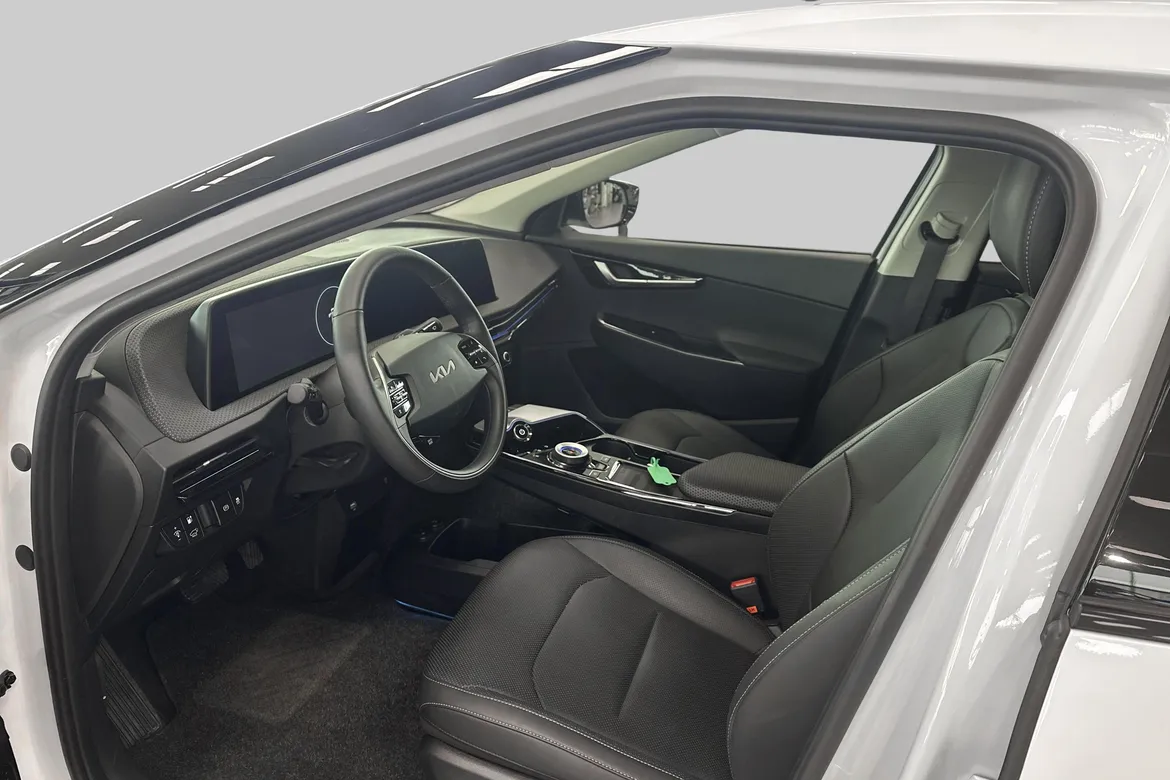 picture of a car
