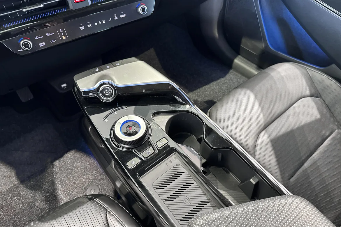 picture of a car