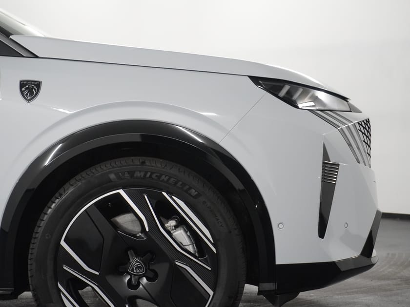 Bilde 4 av Peugeot E-3008 GT - 360° - Massasje