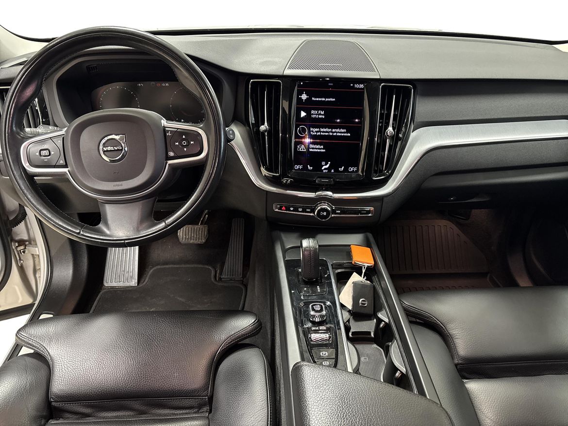 Volvo XC60 2021 - miniatyr 8