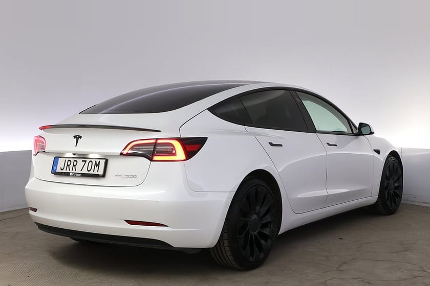 Bild 5 av Tesla Model 3 Performance Autopilot Panorama