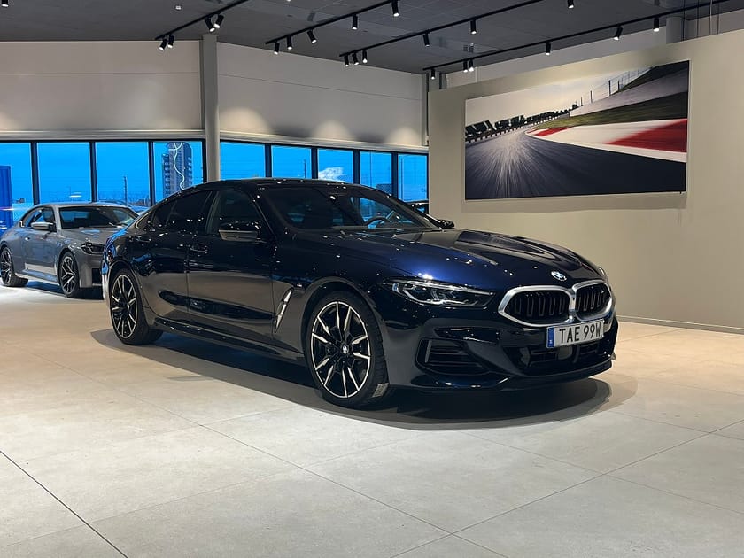 Bild 3 av BMW M850i xDrive Gran Coupe Pano Laserlight B/W 530hk