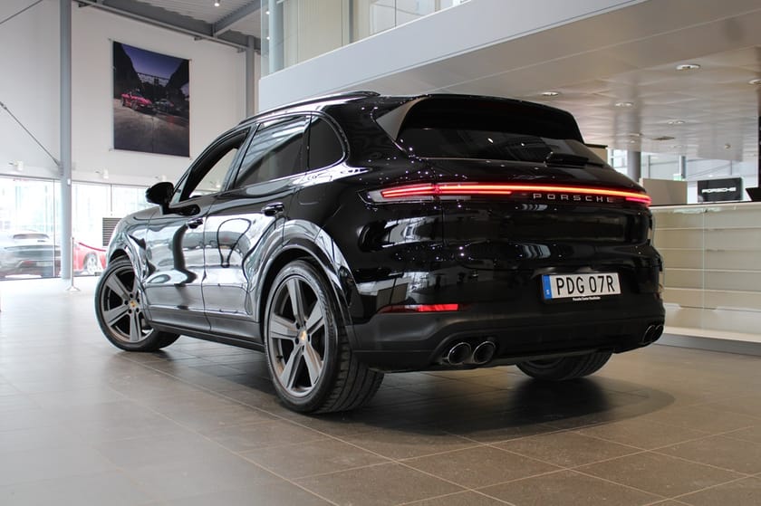 Bild 2 av Porsche Cayenne E-Hybrid 