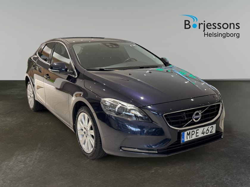Bild 1 av Volvo V40 D3 MOMENTUM 150HK