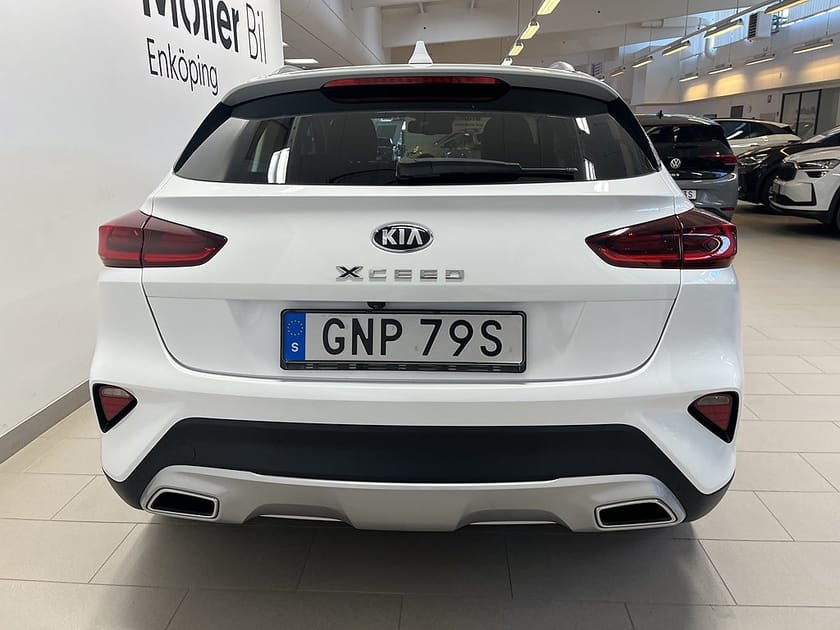 Bild 4 av Kia XCeed Plug-in Hybrid 141hk Cockpit Kamera Navi Halvskin