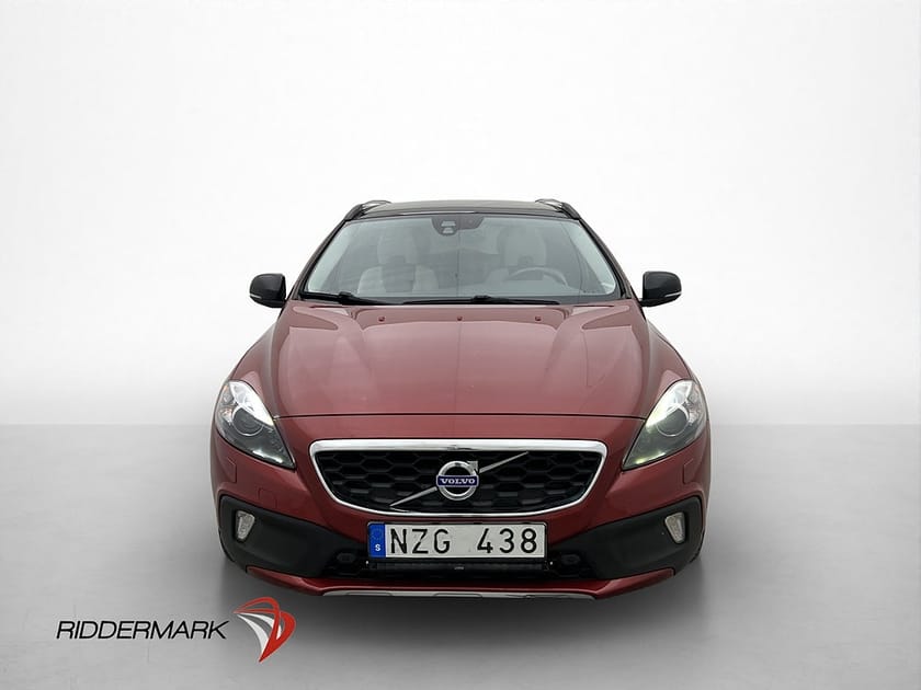 Bild 2 av Volvo V40 Cross Country D2 Summum Panorama VOC Värmare Navi