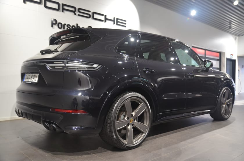 Bild 4 av Porsche Cayenne E-Hybrid 