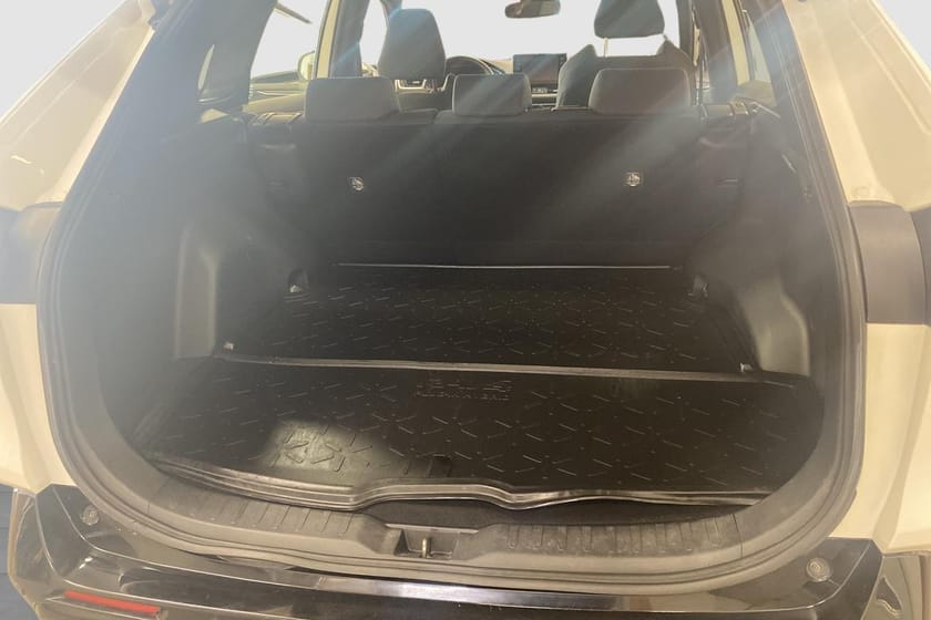 Bild 5 av Toyota RAV4 Laddhybrid 2,5 Active | Dragkrok | Vinterhjul | Motorvärmare