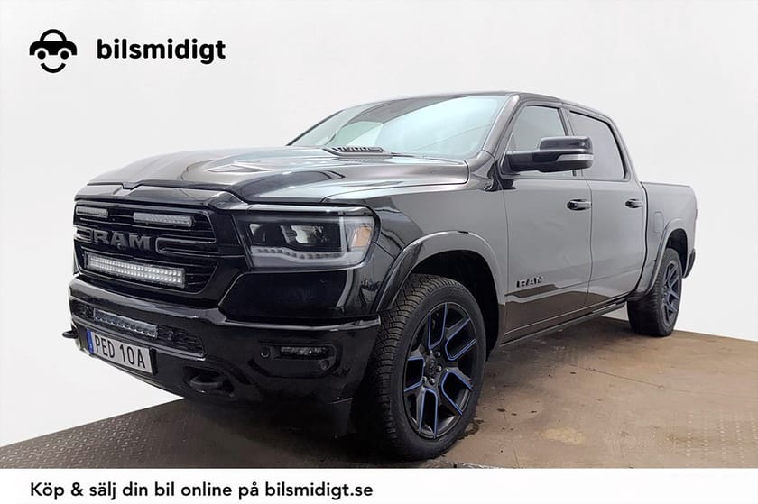 Bild 1 av RAM 1500 Crew Cab 5.7 V8 HEMI Laramie NIGHT Pano 360° H/K