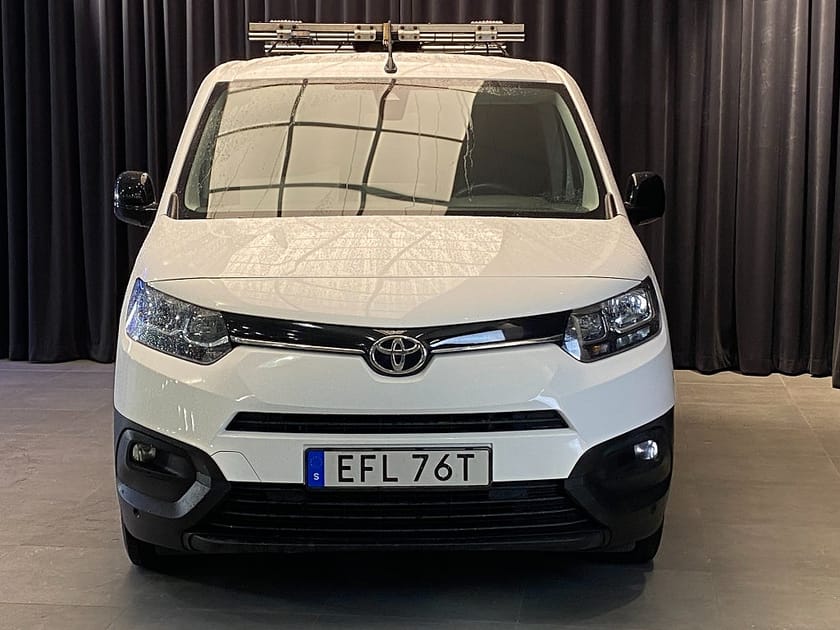 Bild 4 av Toyota ProAce City / Arbete På Väg /TMA / L2 / Moms /1500w Inverter