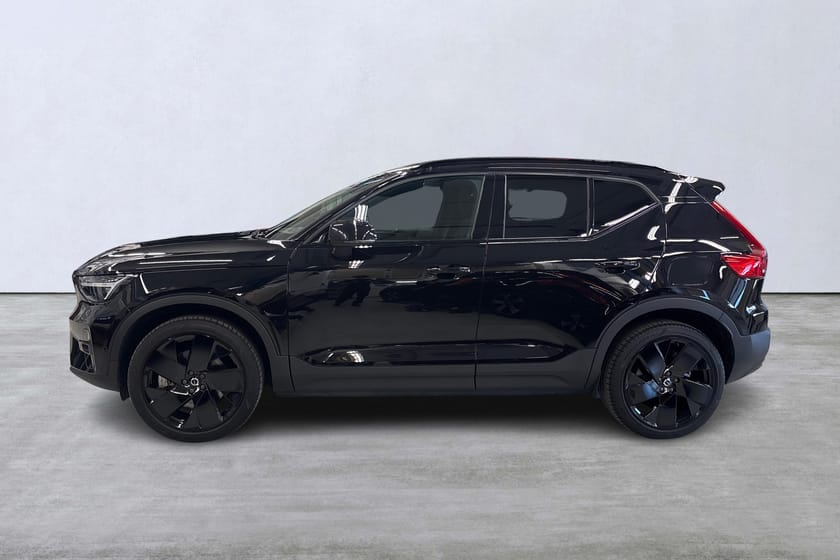 Bild 2 av Volvo EX40 Single Motor Extended Range M R Ultra Black Edt
