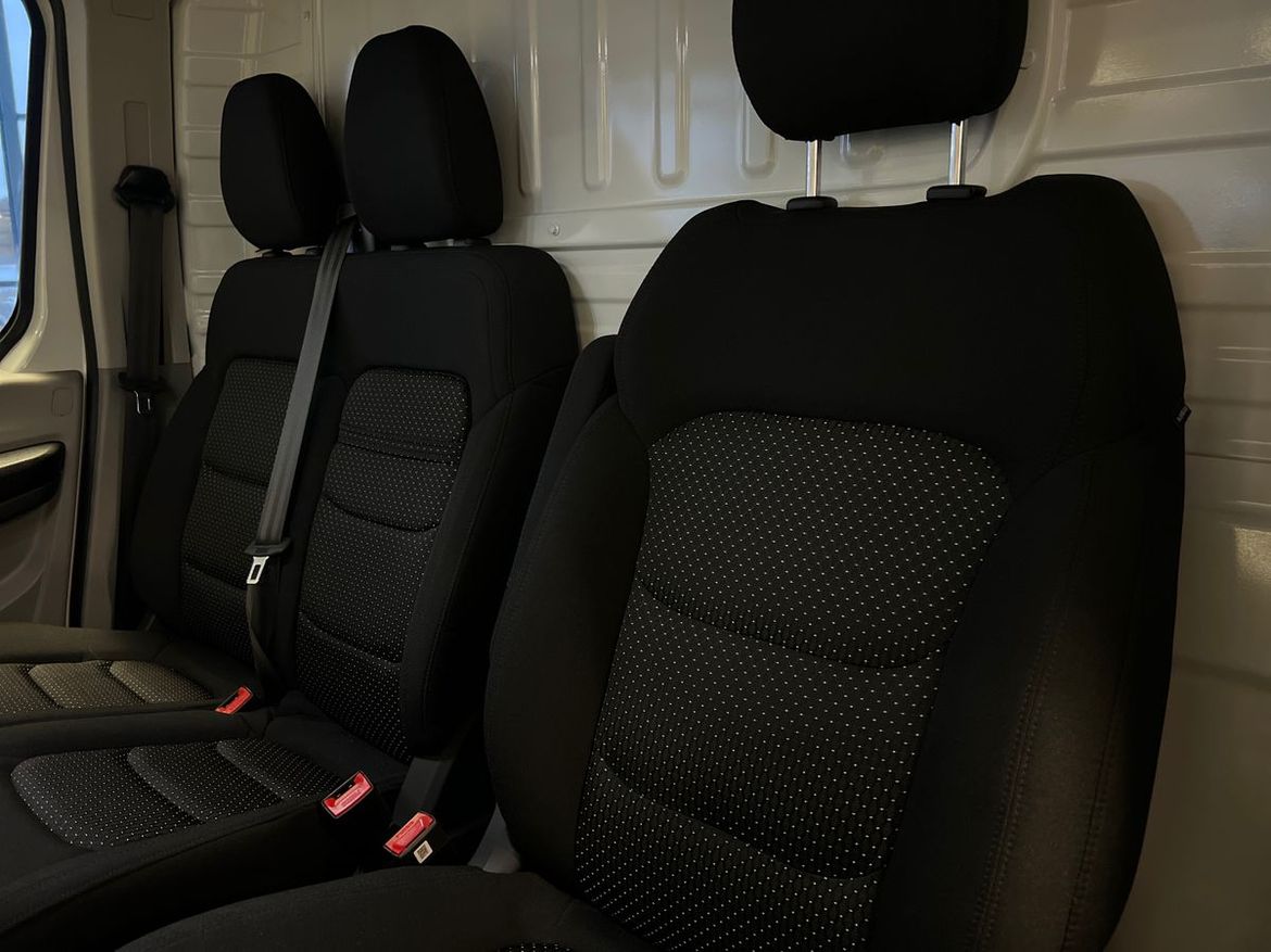 Maxus V90 2022 - miniatyr 16