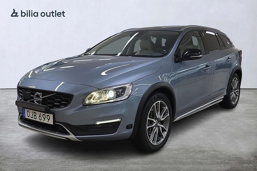 Bild 1 av Volvo V60 Cross Country D4 AWD Geartronic Summum BLIS Kamera VOC Värmare Navi