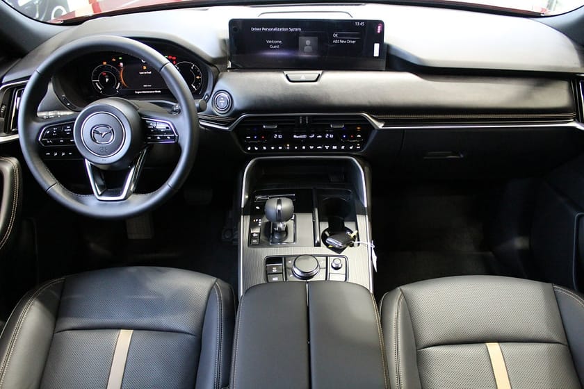 Bild 4 av Mazda CX-80 PHEV 2.5 PHEV, AWD, A8, Homura Plus, PANO, COSO, BLOP