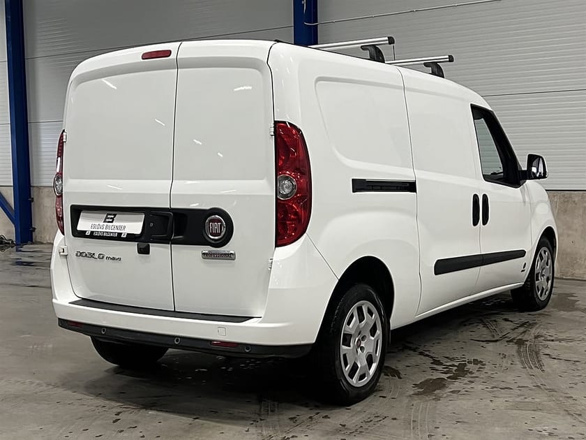 Bild 4 av Fiat Doblò Van Maxi 1.6 Multijet 105 HK / Leasebar / Kamrem bytt / 3-Sits /