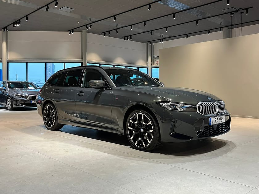 Bild 4 av BMW 330e xDrive Touring M-Sport