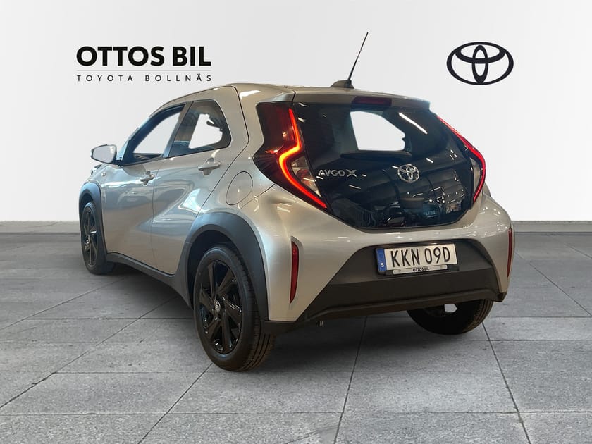 Bild 3 av Toyota Aygo X 1.0 VVT-i CVT, 72hk - Play / V-hjul, MoK