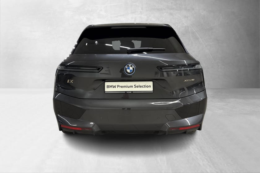 Bilde 5 av BMW iX xDrive40 Fully Charged xDrive40/HarmanK/Panorama/Laser/BSI