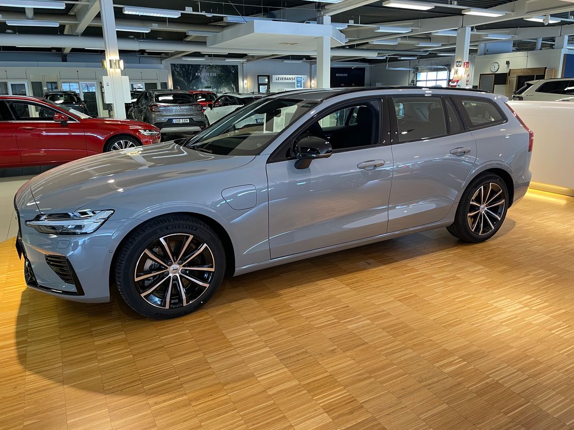 Bild 3 av 6 på bilen