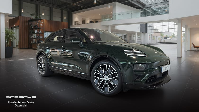 Bild 1 av Porsche Macan Turbo PTS / Brewstergreen