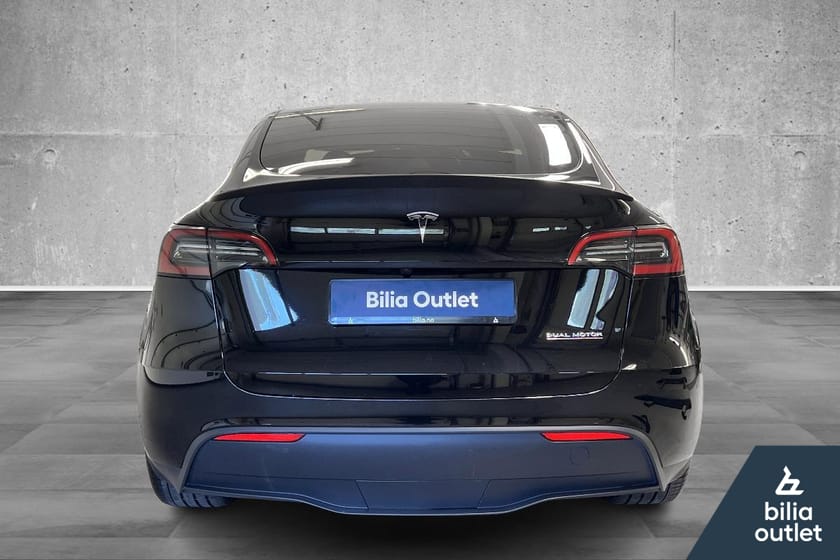 Bilde 5 av Tesla Model Y Performance Performance, 21" Überturbine, Panorama, Hengerfeste+++