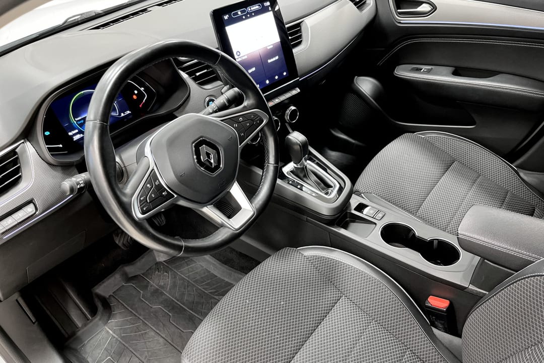 Renault Arkana E-TECH 145