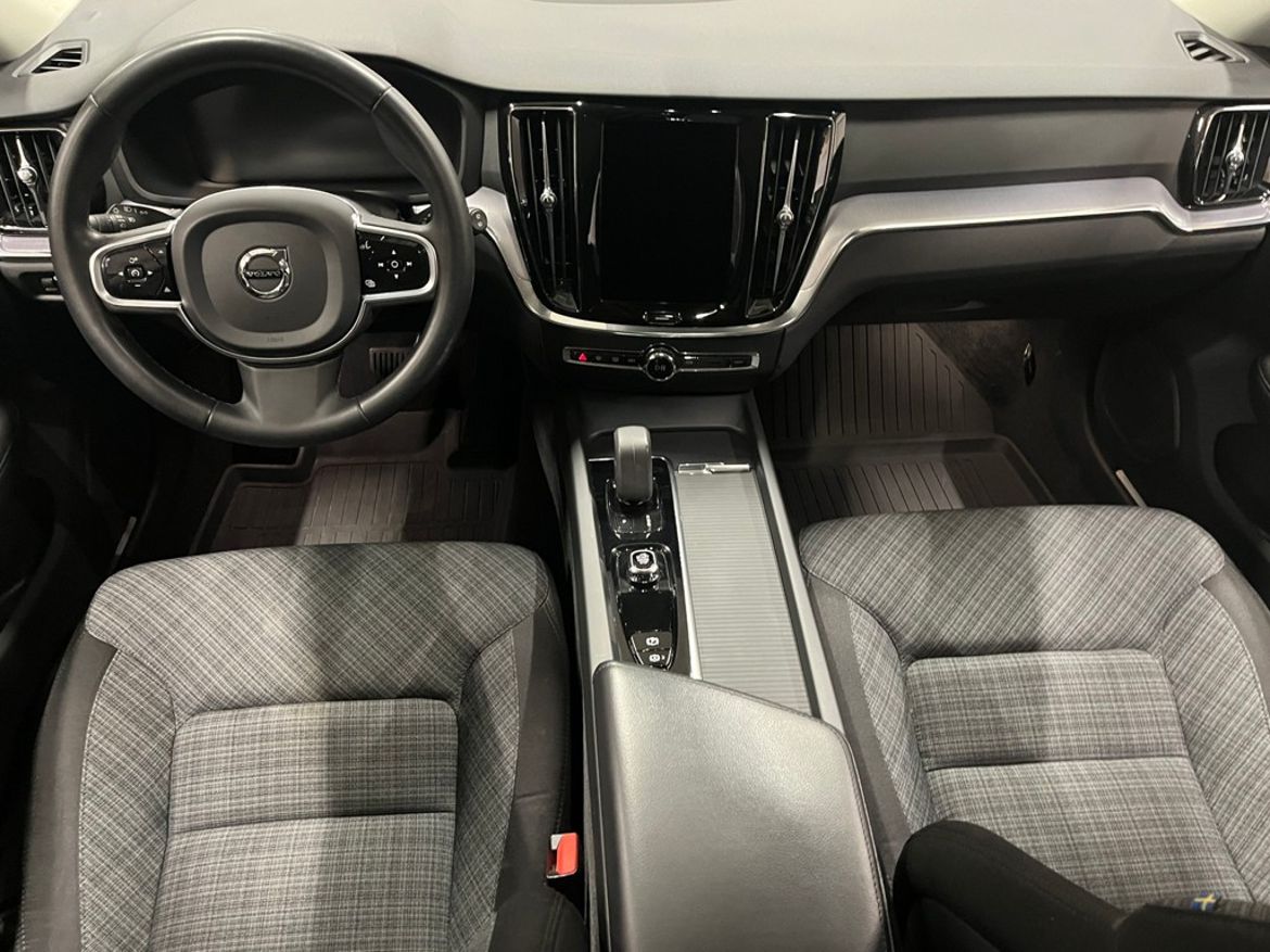 Volvo V60 2022 - miniatyr 5