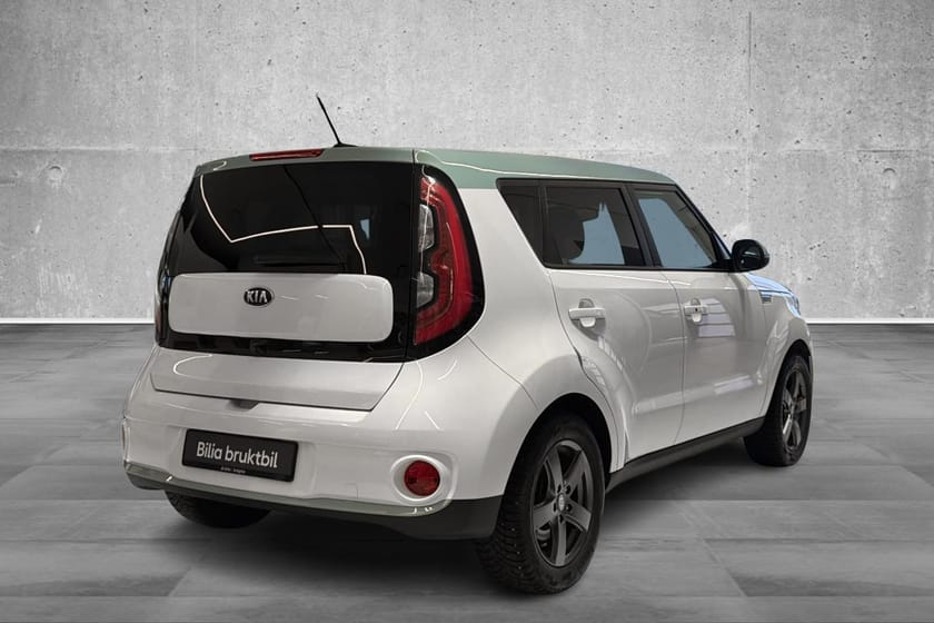 Bilde 3 av Kia Soul EV Praktisk elbil / Lav km / God komfort / Ny EU!