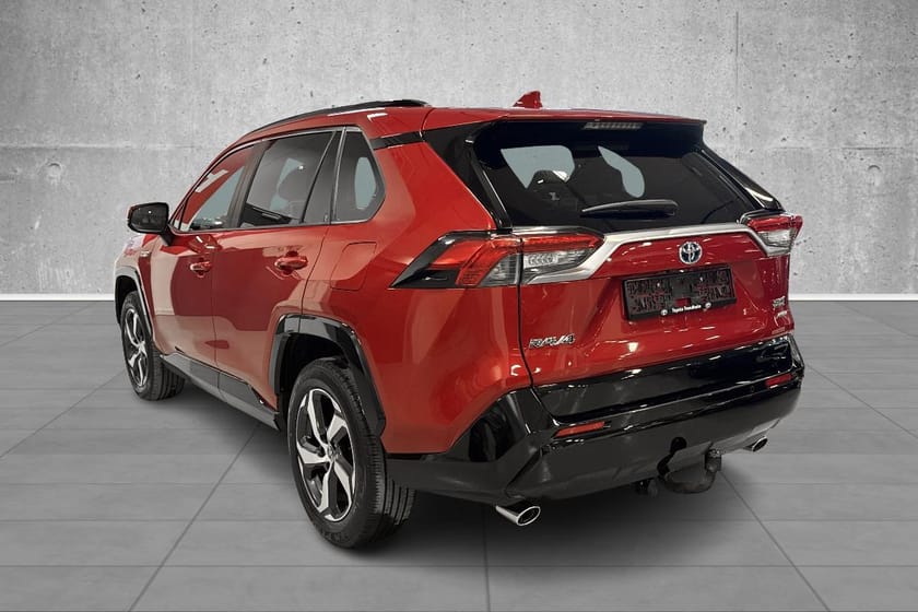 Bilde 3 av Toyota RAV4 Plug-in Hybrid Active Tech/4x4/kompl.service/krok/1 eier/