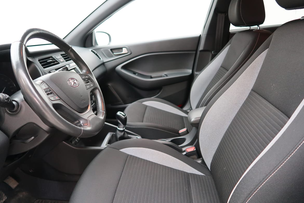 Hyundai i20 2018 - miniatyr 5