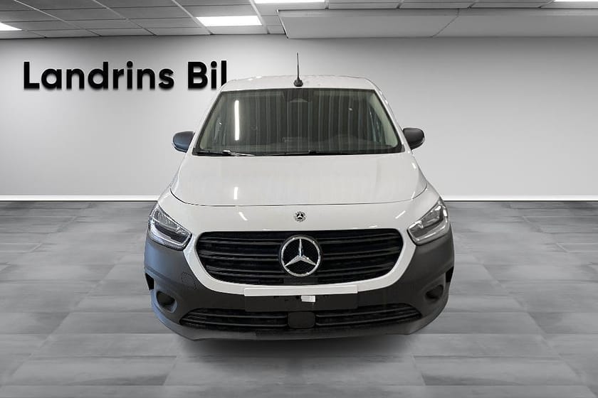 Bild 2 av Mercedes-Benz Citan 113 L1 Bensin manuell
