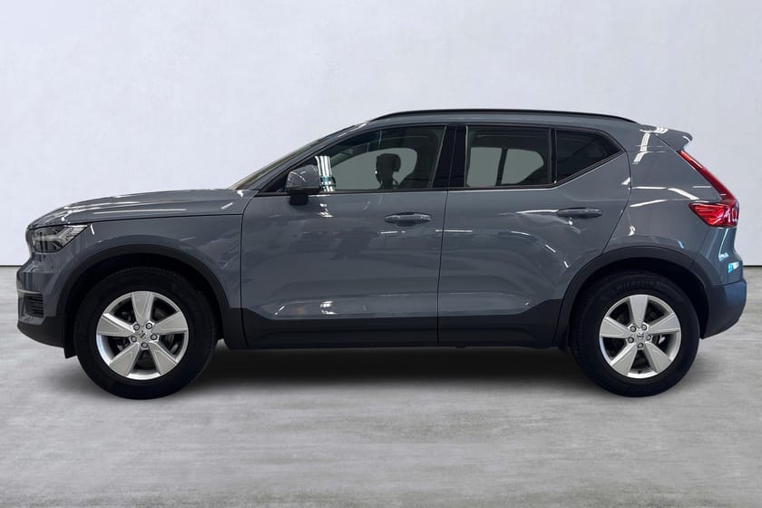 Bild 2 av Volvo XC40 T2 FWD Momentum Core