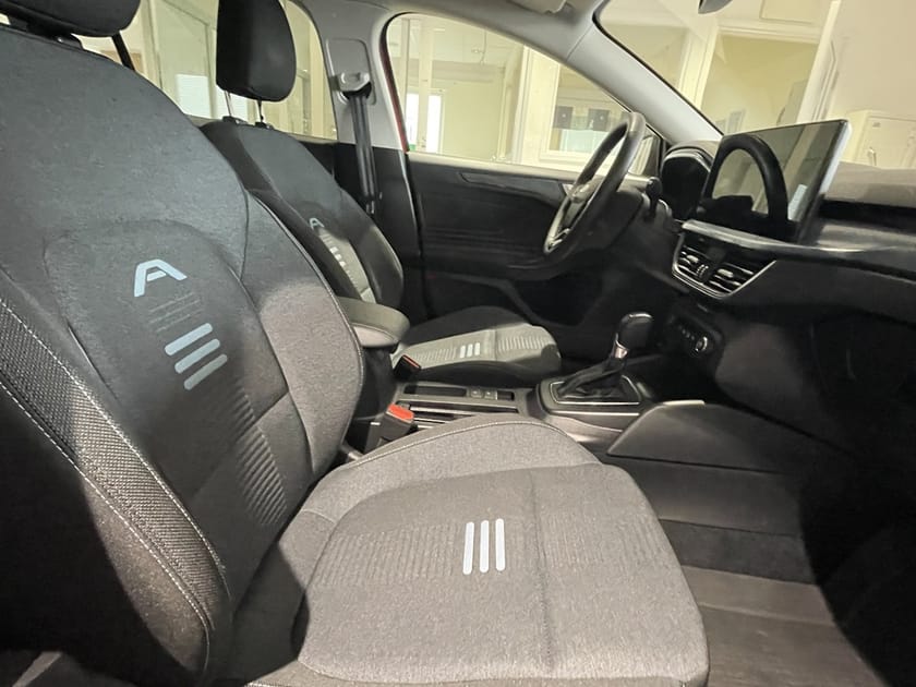 Bild 4 av Ford Focus Active Kombi undefined