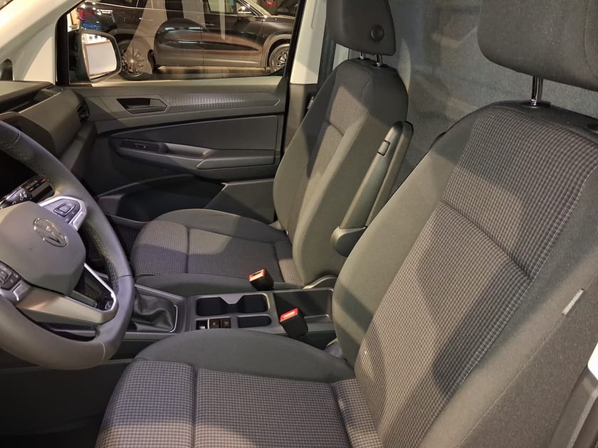 Bild 5 av Volkswagen Caddy Cargo Maxi HJULBAS: 2970 MM LHB  MOTOR: 2,0