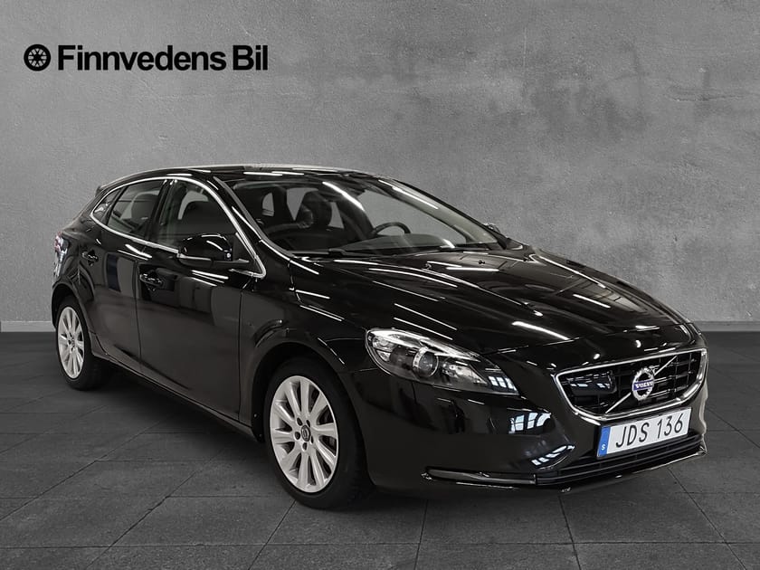 Bild 2 av Volvo V40 D4 Momentum Business Edition