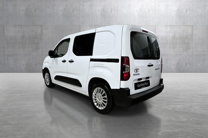 Bilde 3 av Toyota ProAce City Kort L1 1.5 Diesel 100 Manuell 6 gir Comf.Fleet Colour