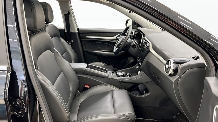 Bild 3 av MG ZS EV LUXURY 45 KWH 			 MY21