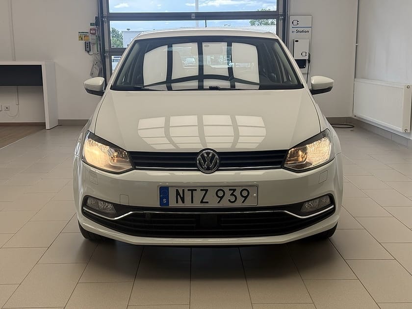 Bild 5 av Volkswagen Polo TSI 1.2 90HK I Årsskatt 360kr I Sätesvärme (Fram)