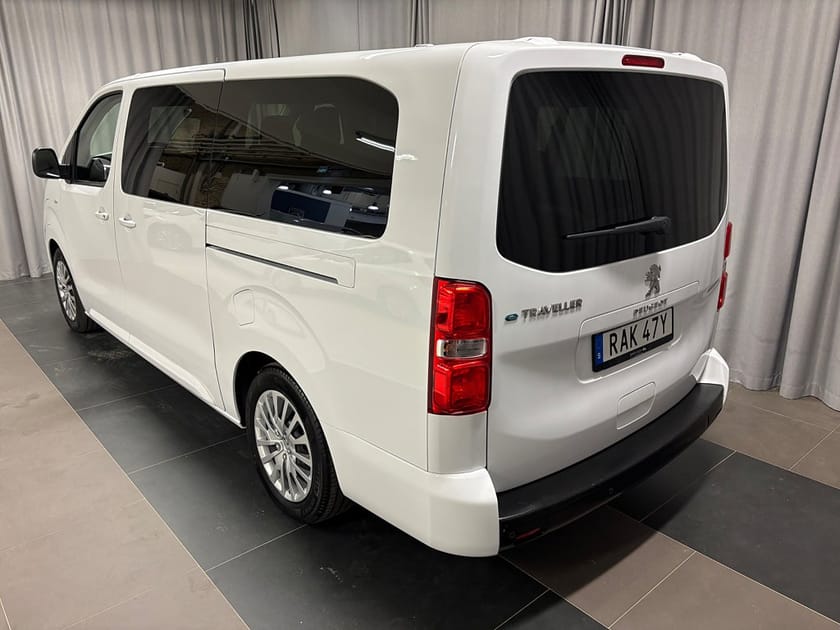 Bild 3 av Peugeot e-Traveller 75 BUSINESS L3 75kWh 9-Sits