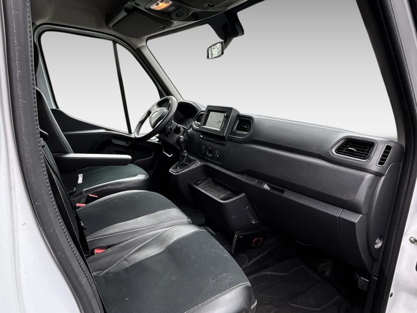 Bild 5 av Renault Master Chassi Cab ChDu phII Nordic 145 L3H1 FWD