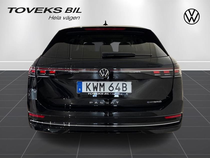 Bild 2 av Volkswagen Passat Variant eHybrid ELEGANCE 272 HK