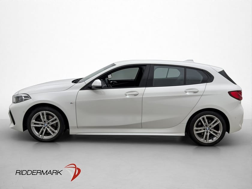 Bild 4 av BMW 118i 118 M Sport Shadow Hifi Kamera Halvskinn Rattvärme