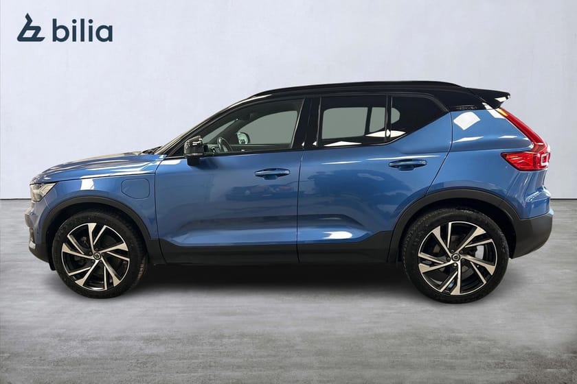 Bild 3 av Volvo XC40 Recharge T5 R-Design Drag H/K Pano Loungepaket