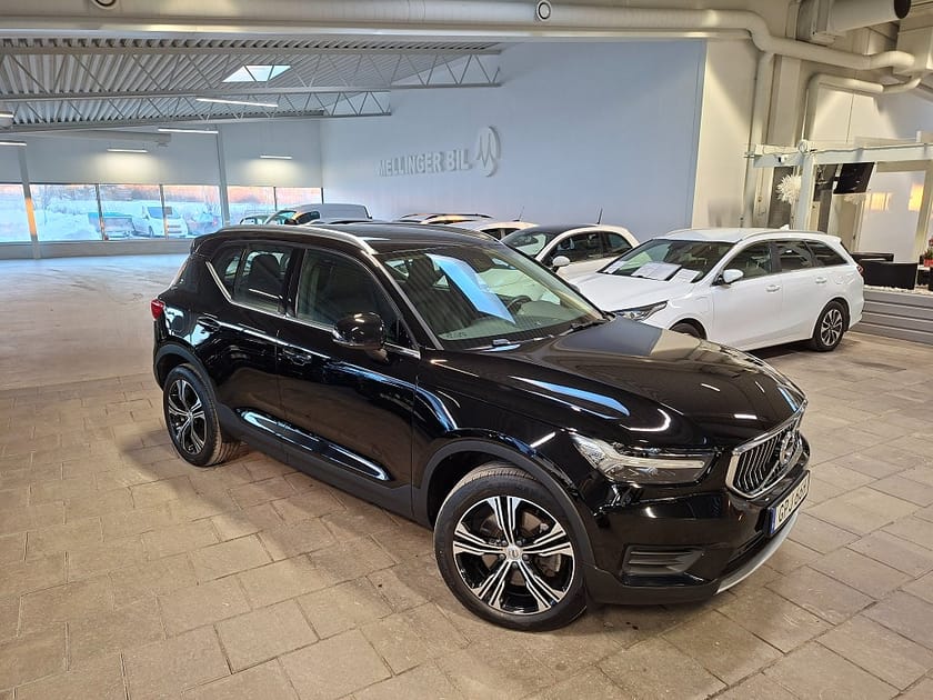 Bild 2 av Volvo XC40 Recharge T5 DCT Inscription Läder|Drag|H&K