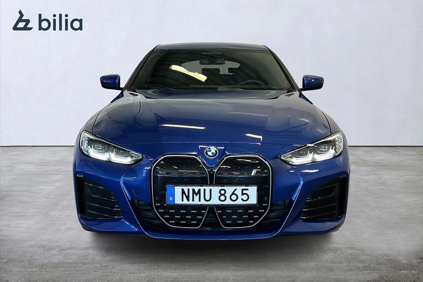 Bild 2 av BMW i4 eDrive40 Gran Coupé eDrive40/M Sport/HiFi/360 kamera/Minnesstol