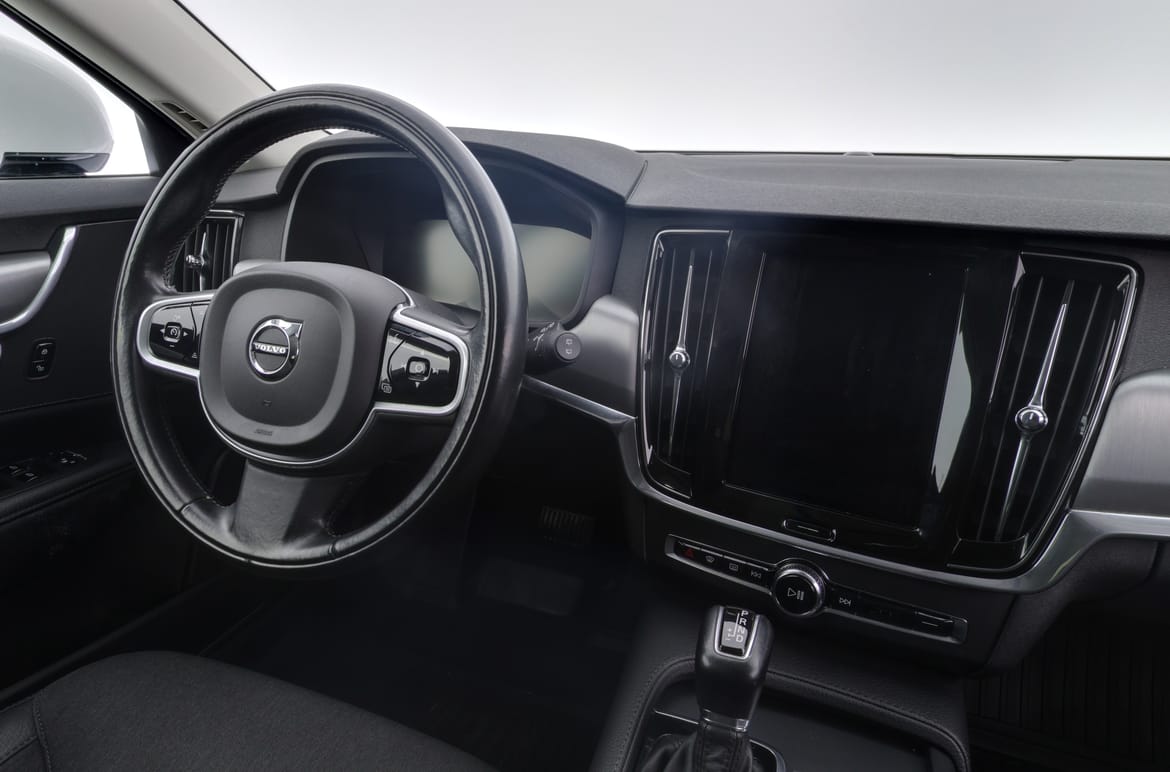 Volvo V90 2018 - miniatyr 8